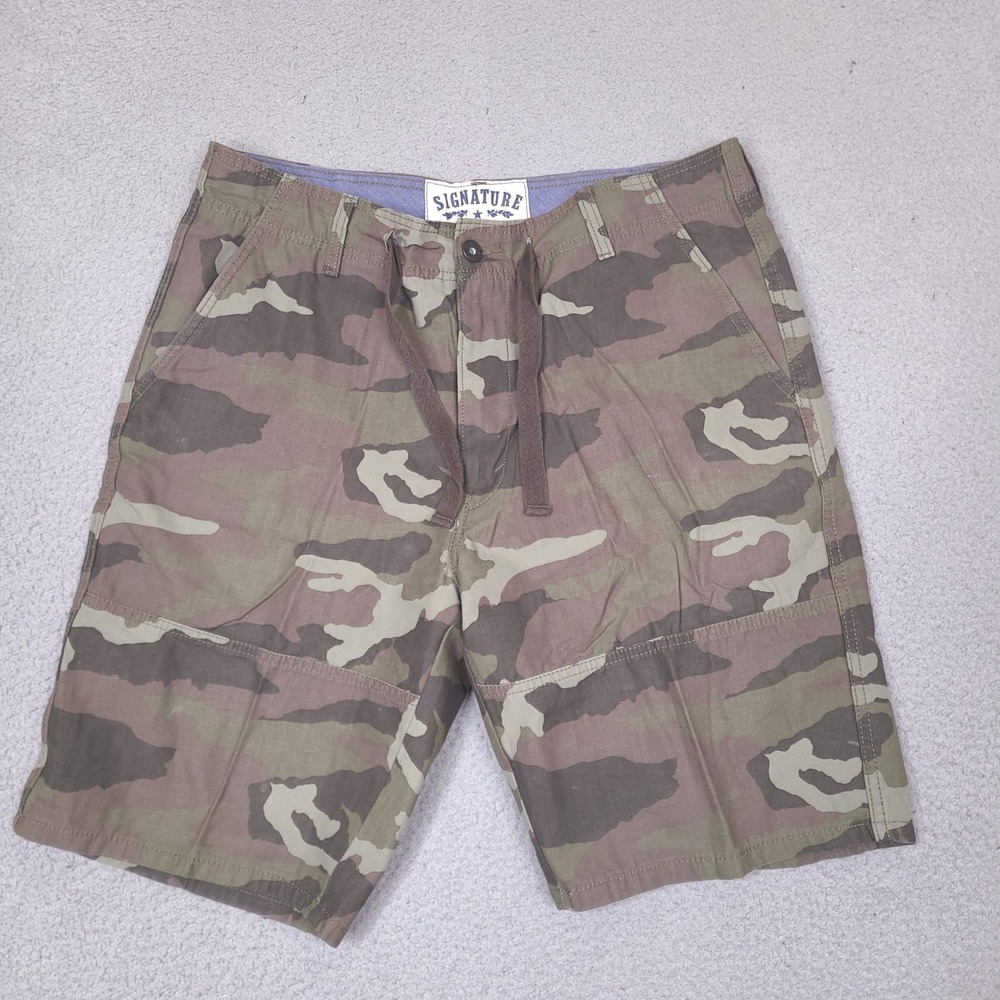 Signature by Levi Strauss Shorts Mens 36 Green Camo Drawstring Chino Cotton‎